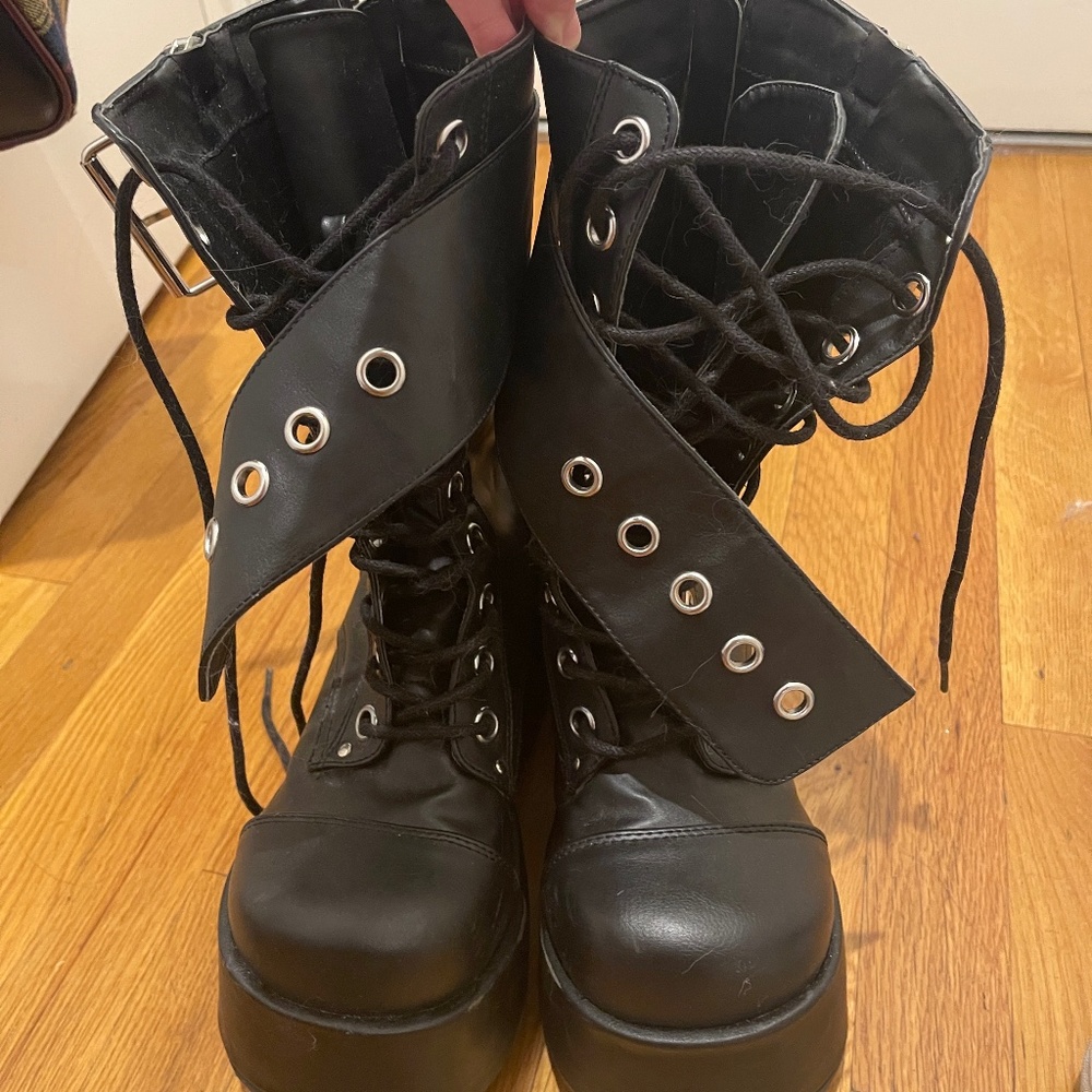 Lace-up Boots